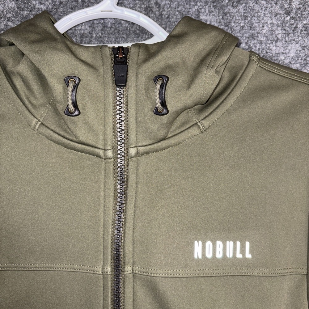 NWT NOBULL Women's Soft Shell Zip Up Jacket - Small - Army Green - Picture 2 of 11